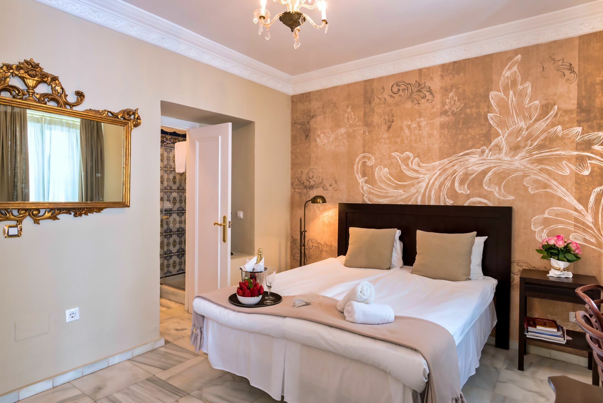 The Town House (Adults Only) Ξενοδοχείο Μαρμπέλλα Εξωτερικό φωτογραφία